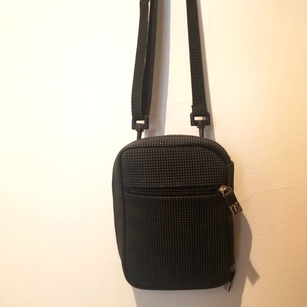 Urban Oxide black textured crossbody bag
